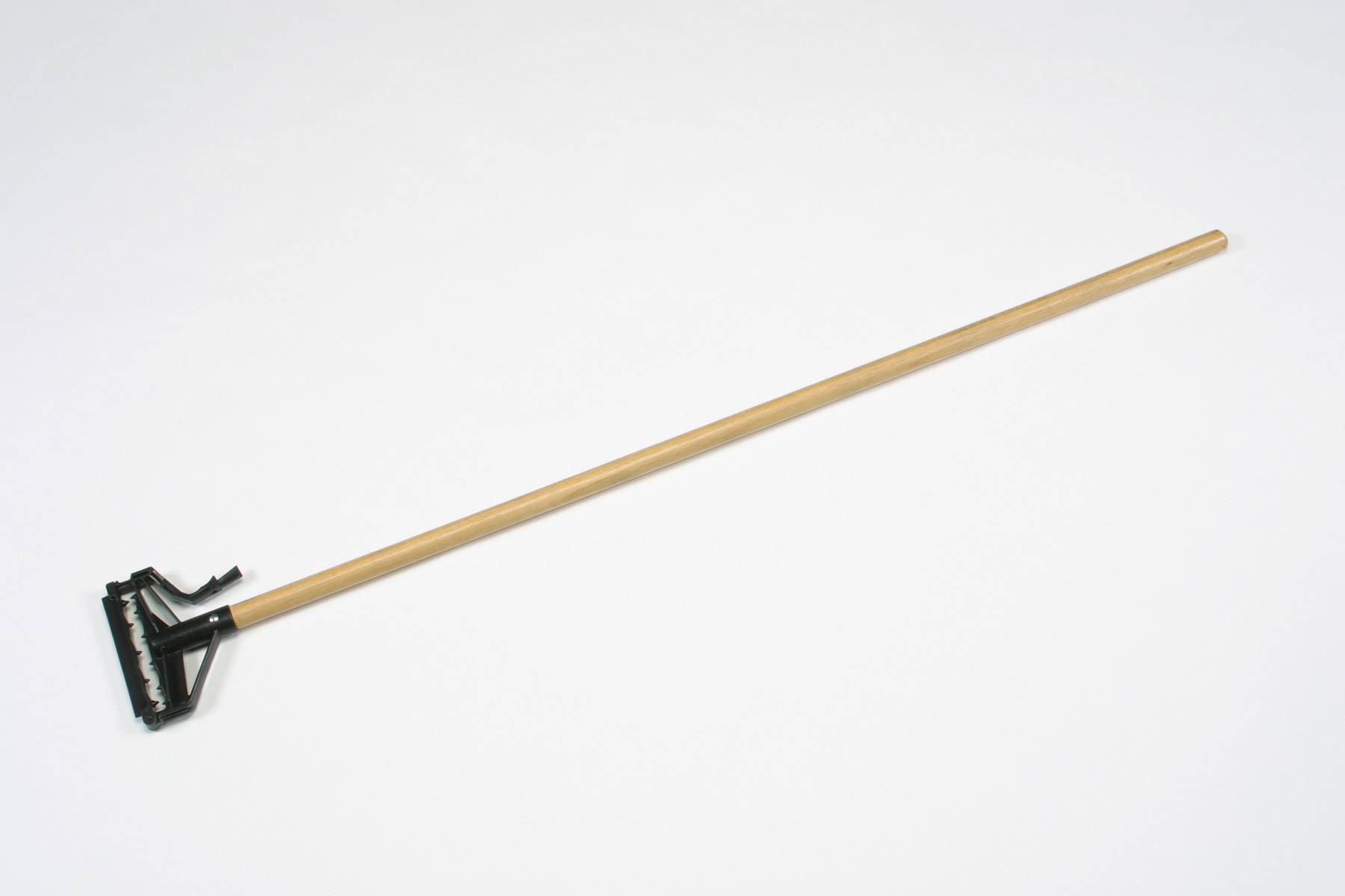 57" QUICK DROP MOP HANDLE-WOOD