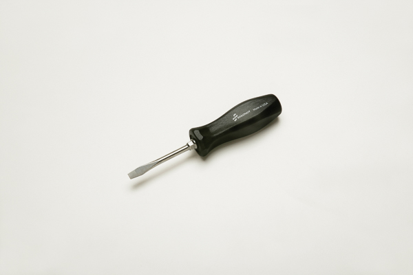 SCREWDRIVER, 3/16W SLOTTED TIP, PREMIUM