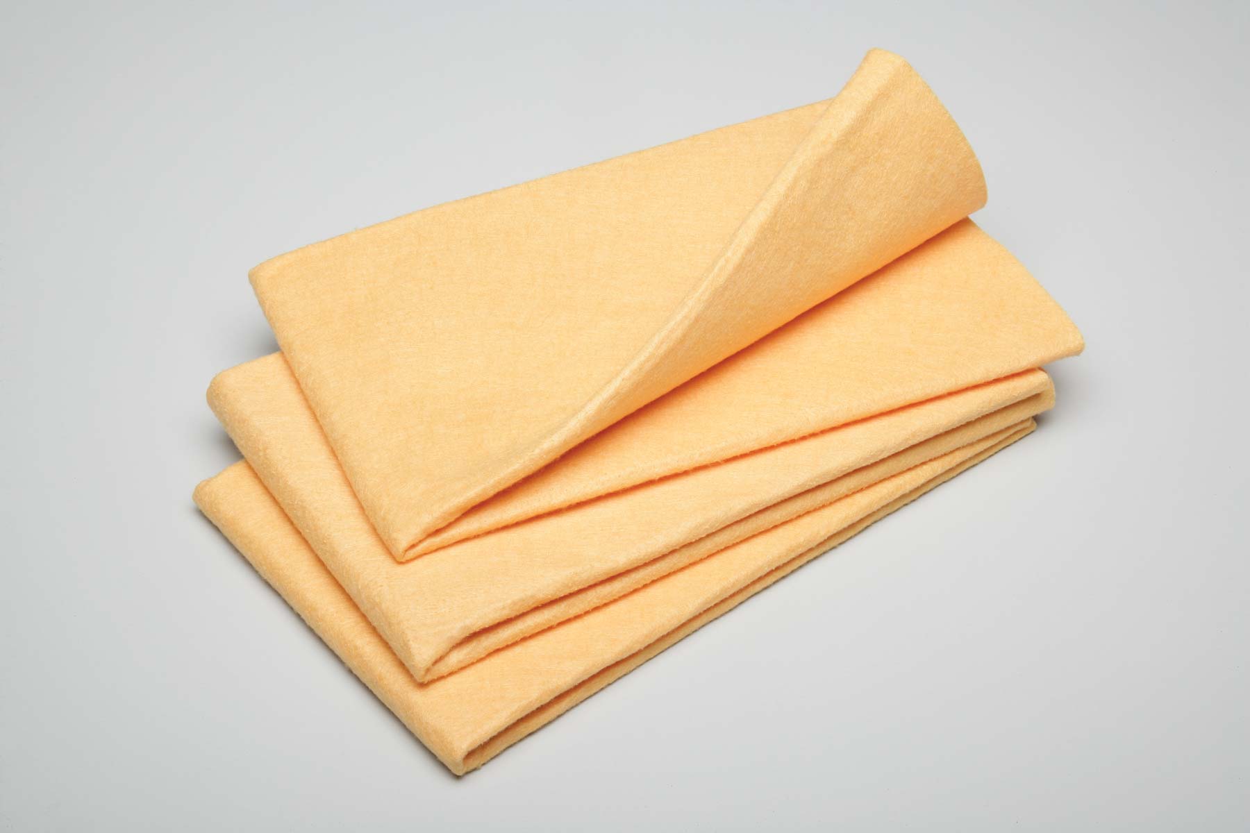 SYNTHETIC SHAMMY CLOTH, 23 X 20, ORANGE,