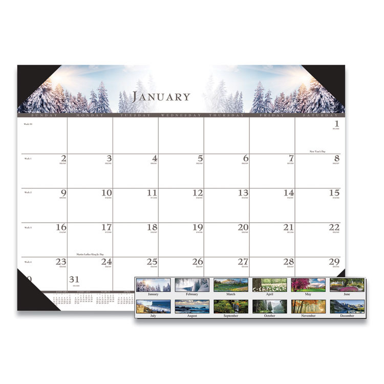 2023 Nature Photography Desk Calendar, 22x17